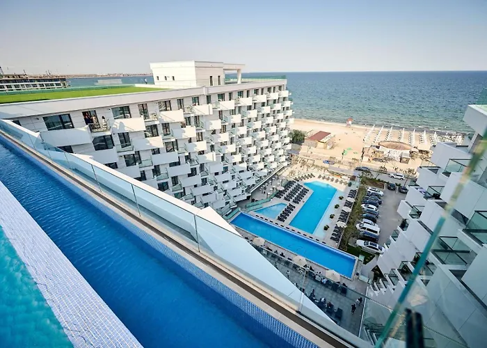 Wave N\' Sea Apartment In Infinity Beach Resort - Parking